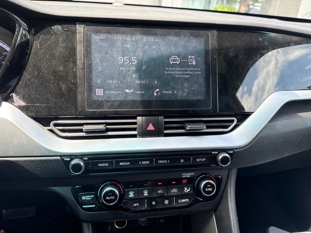 2022 Kia Niro LX