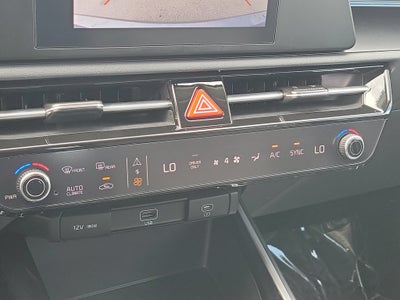2025 Kia Niro LX