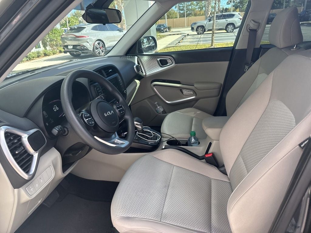 2025 Kia Soul LX