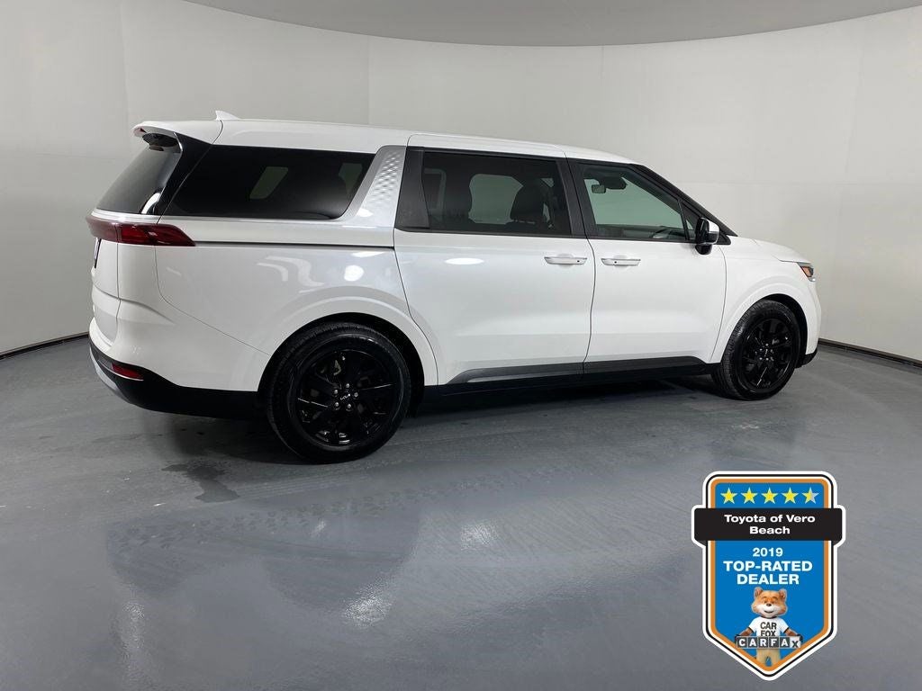 2022 Kia Carnival LXS