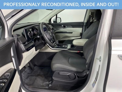 2022 Kia Carnival LXS