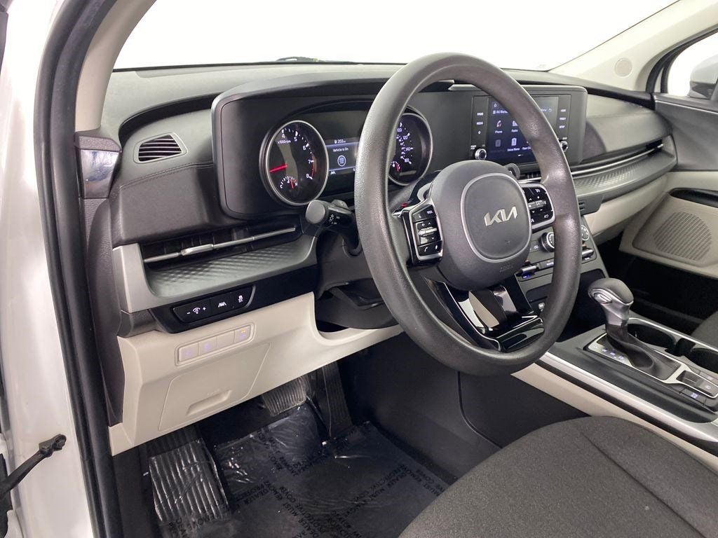 2022 Kia Carnival LXS