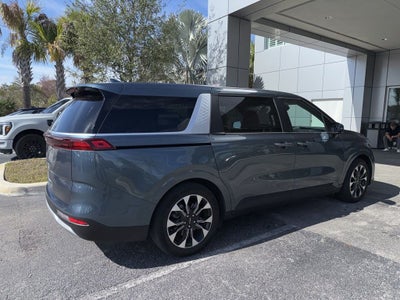 2024 Kia Carnival EX