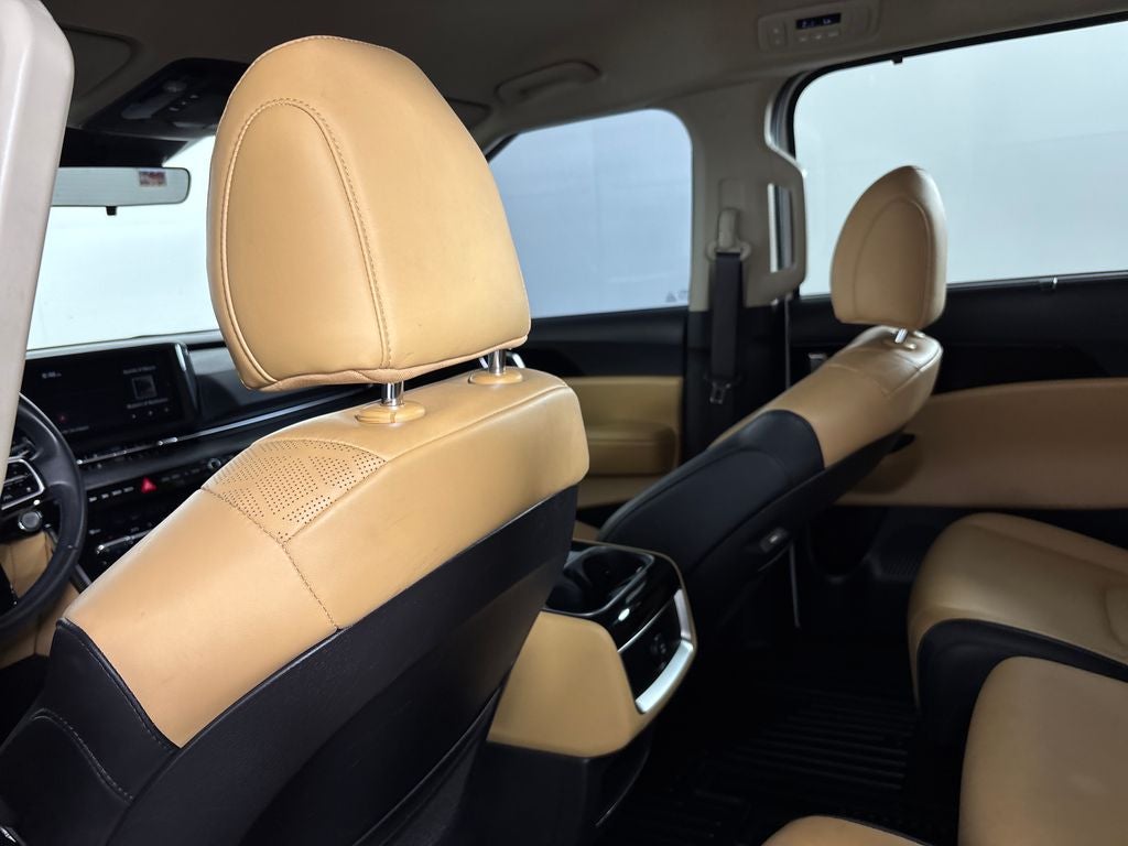 2024 Kia Carnival EX