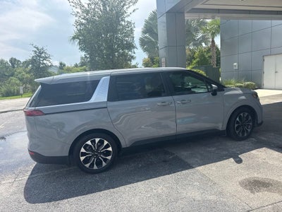 2023 Kia Carnival EX