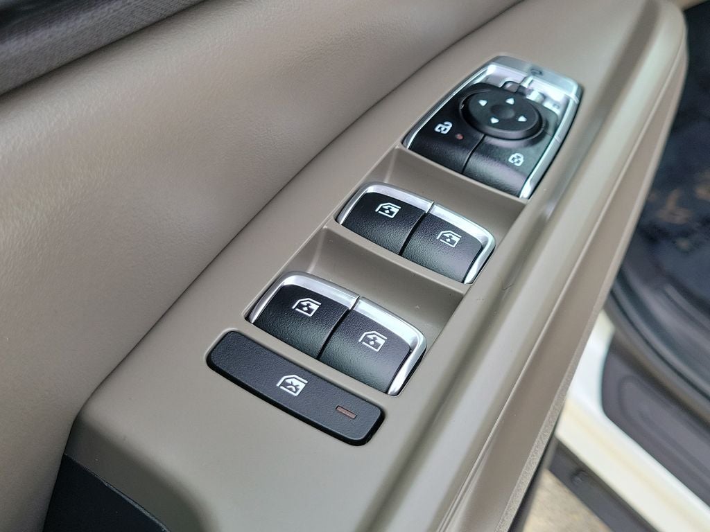 2025 Kia Carnival EX