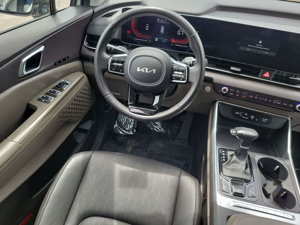 2025 Kia Carnival EX