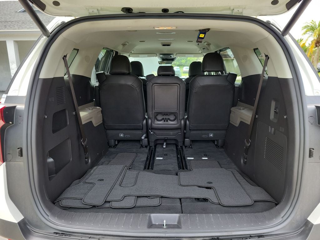 2025 Kia Carnival EX