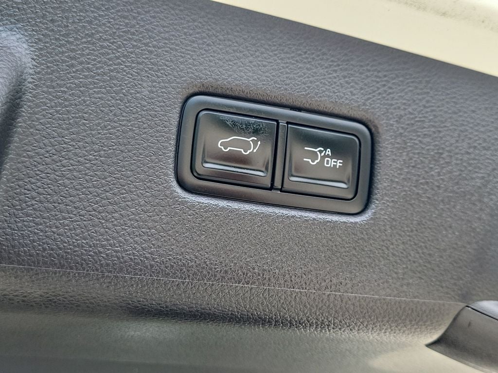 2025 Kia Carnival EX