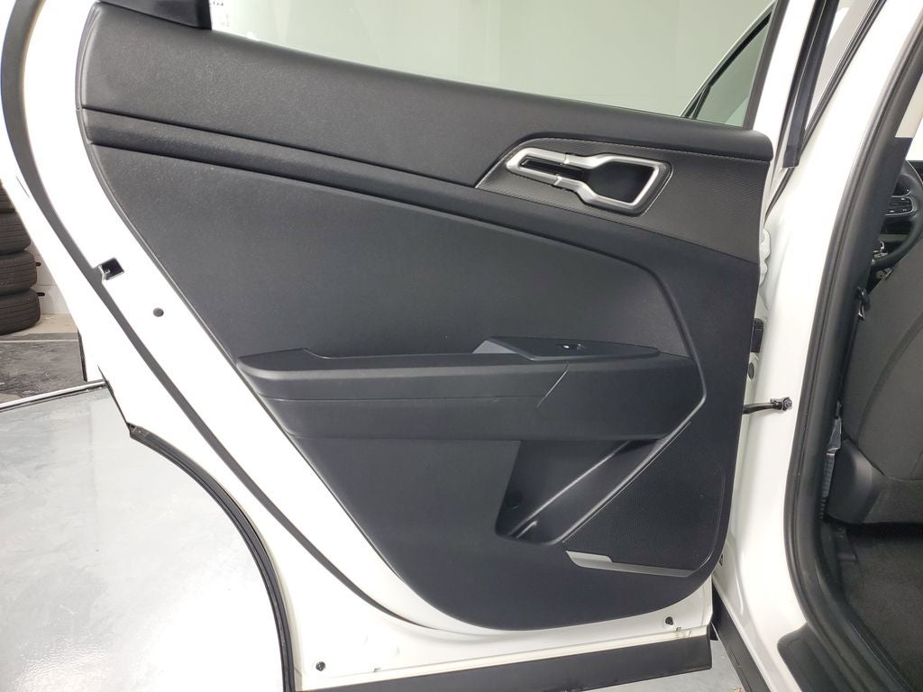 2025 Kia Sportage LX