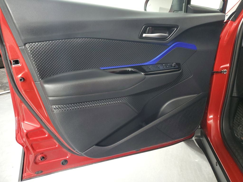 2022 Toyota C-HR XLE