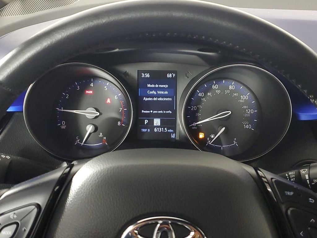 2022 Toyota C-HR XLE