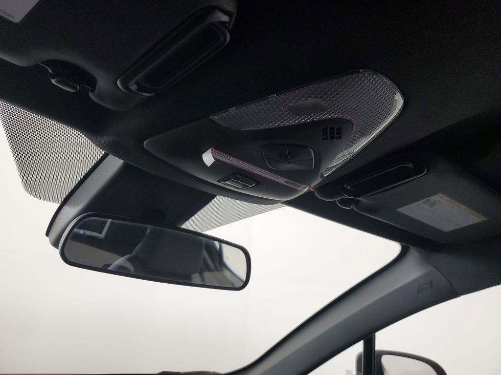 2022 Toyota C-HR XLE