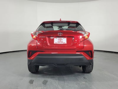 2022 Toyota C-HR XLE