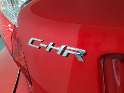 2022 Toyota C-HR XLE