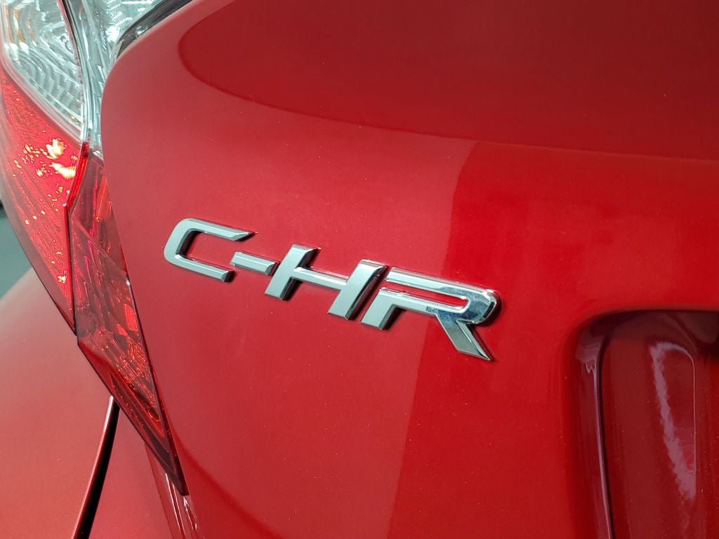 2022 Toyota C-HR XLE