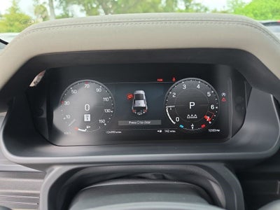 2023 Land Rover Defender 110 X-Dynamic SE
