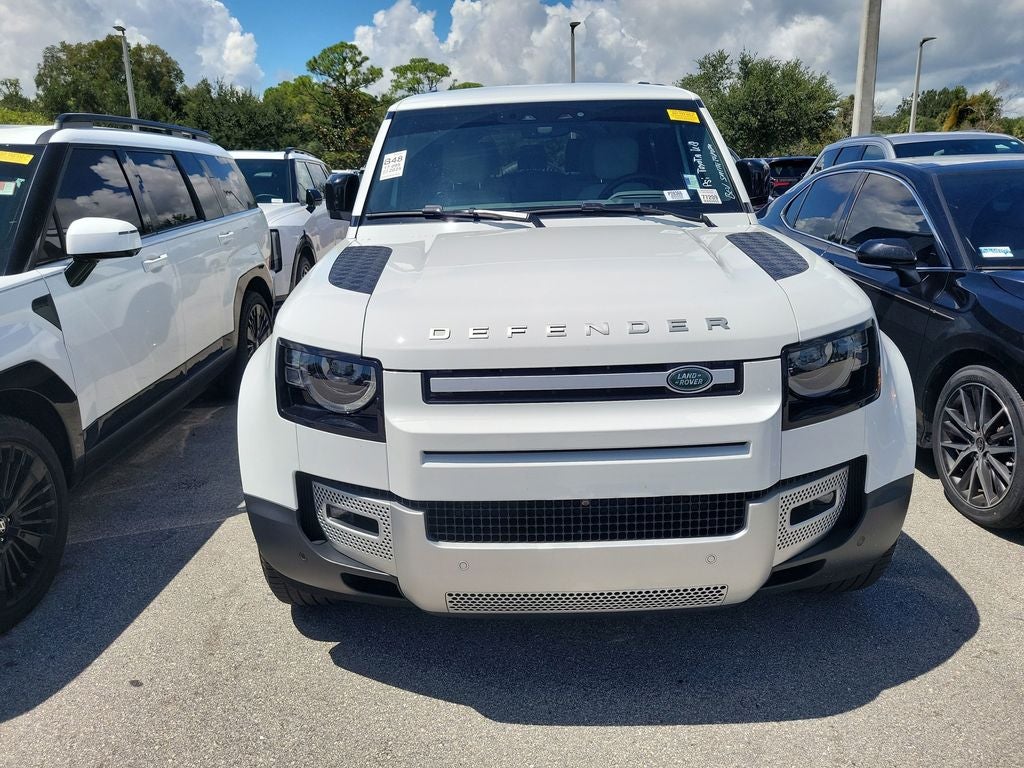 2025 Land Rover Defender 130 S
