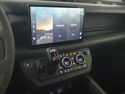 2023 Land Rover Defender 110 Carpathian Edition