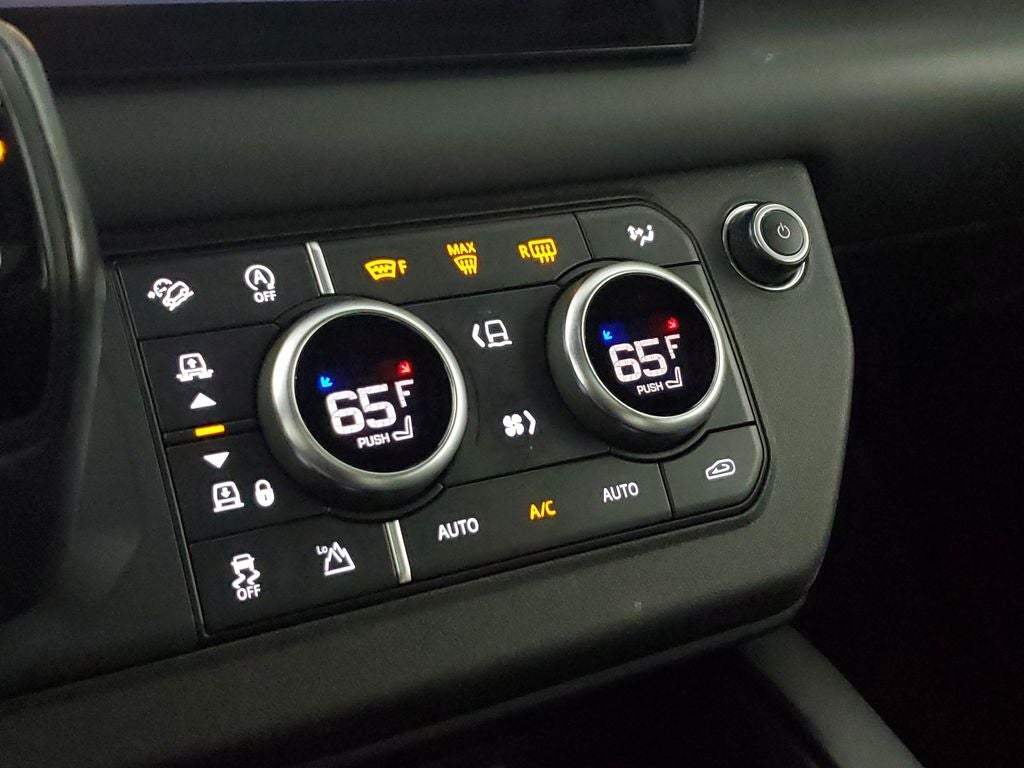 2023 Land Rover Defender 110 Carpathian Edition