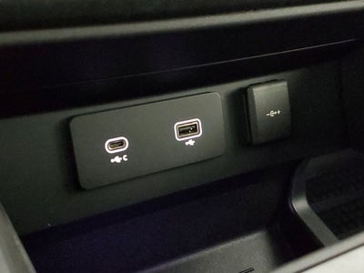 2023 Land Rover Defender 110 Carpathian Edition