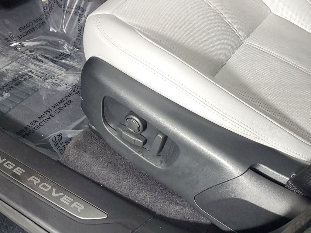 2024 Land Rover Range Rover Velar Dynamic SE