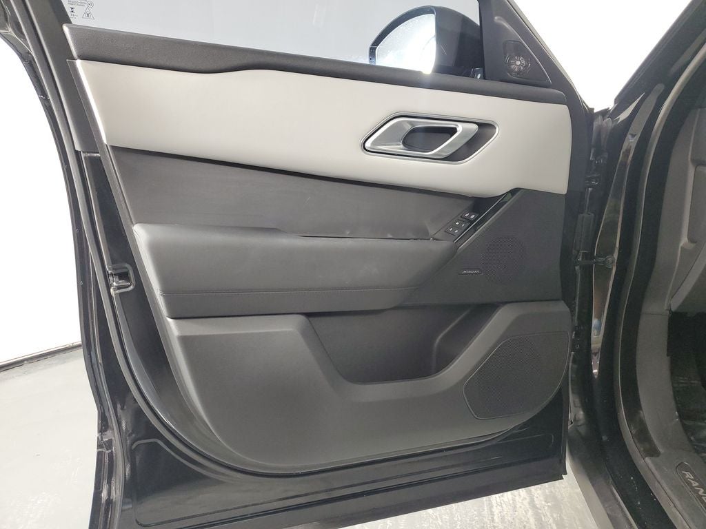 2024 Land Rover Range Rover Velar Dynamic SE
