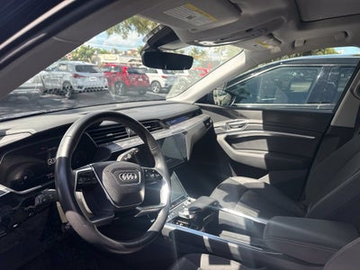 2021 Audi e-tron Premium quattro