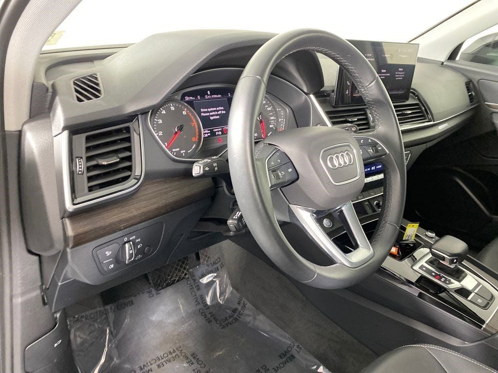 2024 Audi Q5 40 Premium quattro