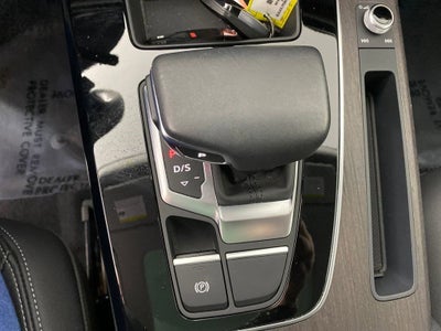 2024 Audi Q5 40 Premium quattro