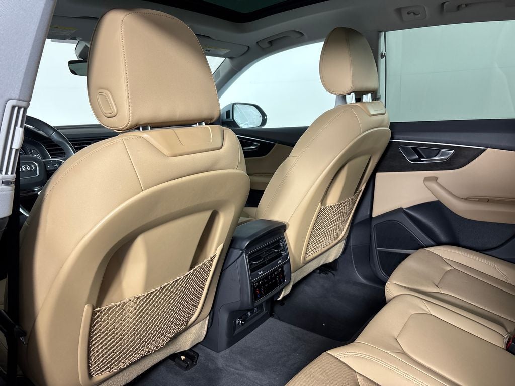 2021 Audi Q8 55 Premium Plus quattro