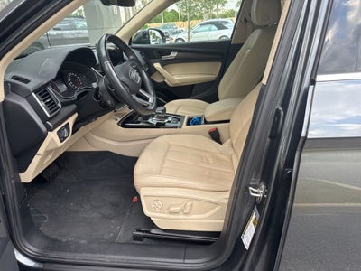 2022 Audi Q5 45 S line Premium quattro