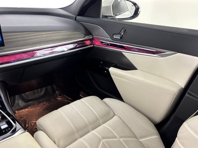 2024 BMW 7 Series 760i xDrive