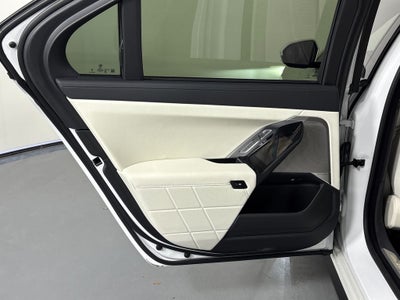 2024 BMW 7 Series 760i xDrive