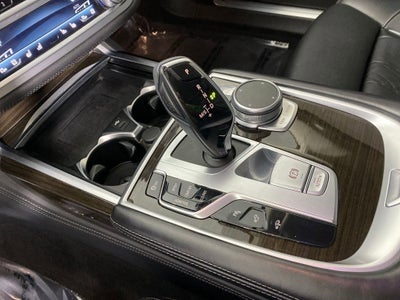 2020 BMW 7 Series 740i