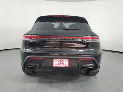 2023 Porsche Macan Base