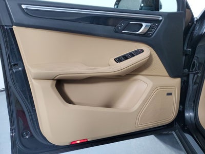 2018 Porsche Macan Base