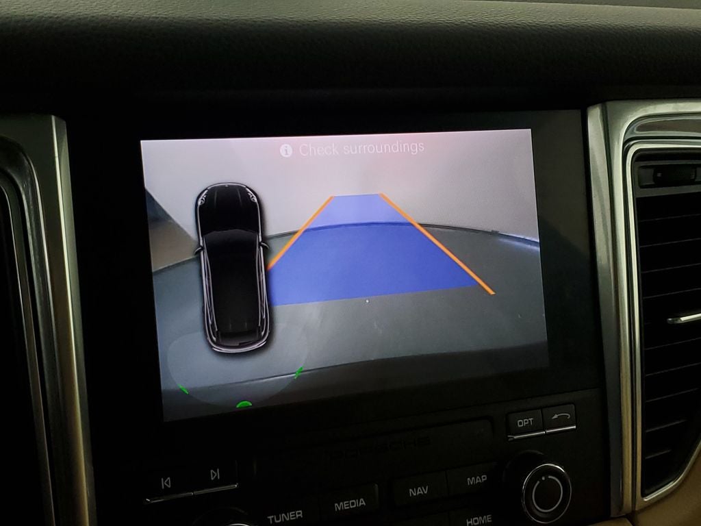 2018 Porsche Macan Base