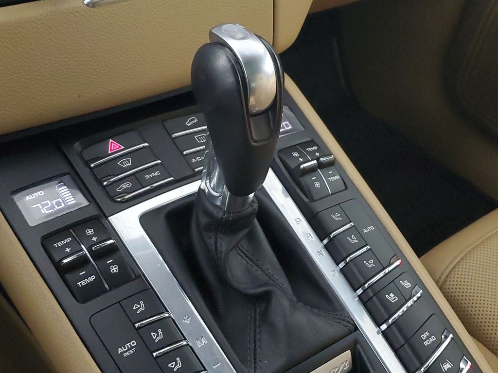 2018 Porsche Macan Base