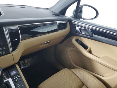 2018 Porsche Macan Base