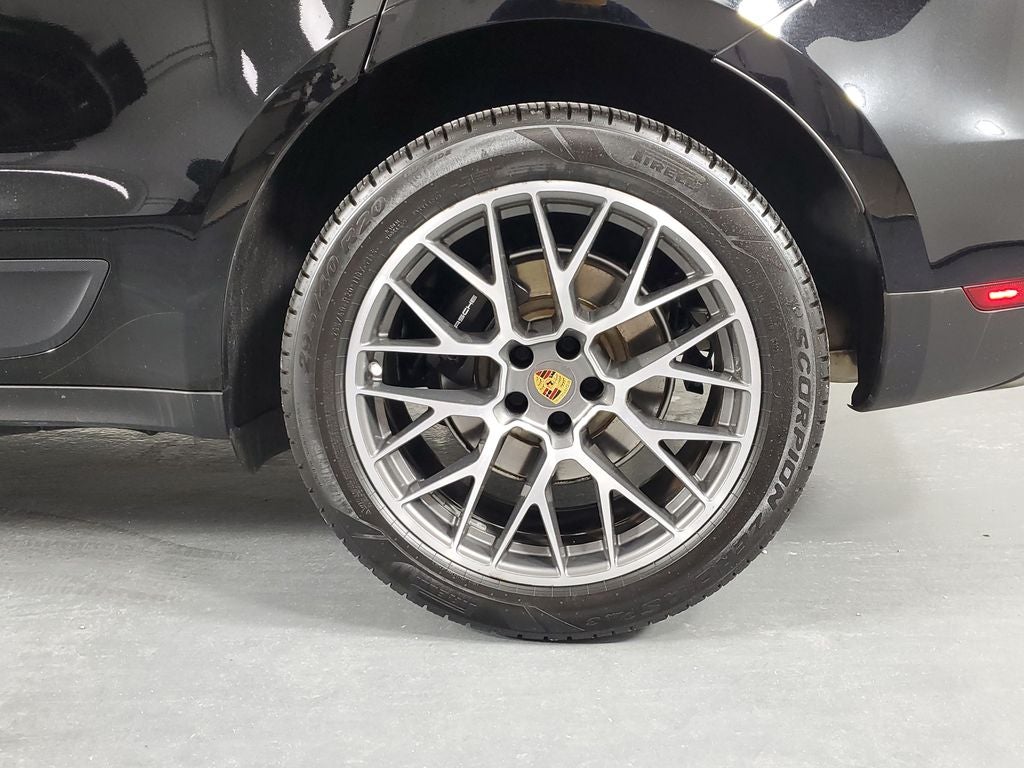 2018 Porsche Macan Base