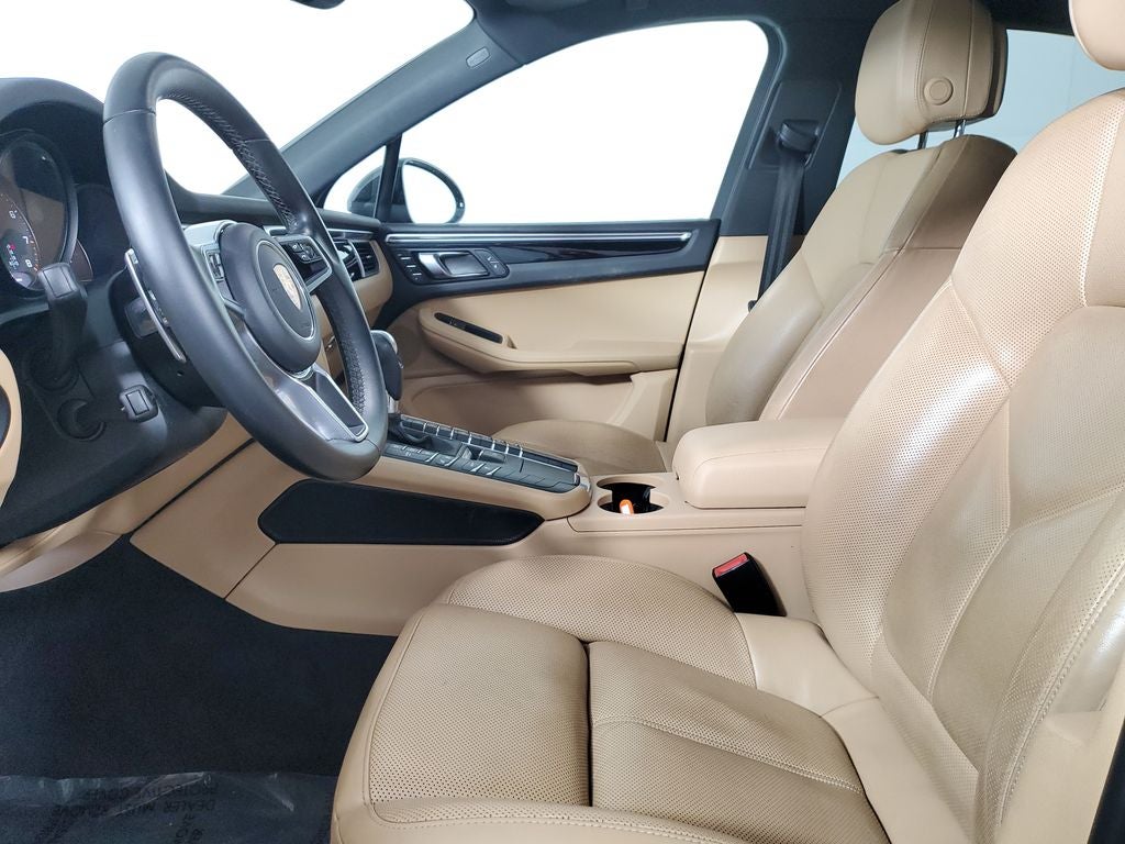 2018 Porsche Macan Base