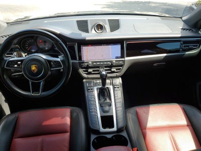 2021 Porsche Macan S
