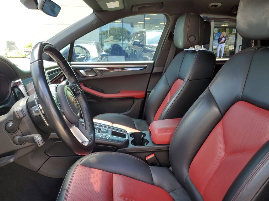 2021 Porsche Macan S