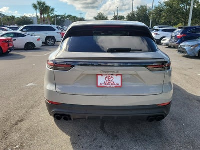 2022 Porsche Cayenne S Platinum Edition