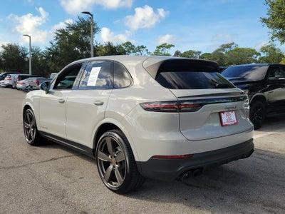 2022 Porsche Cayenne S Platinum Edition