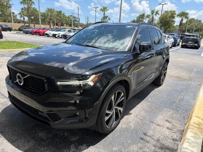 2019 Volvo XC40 R-Design