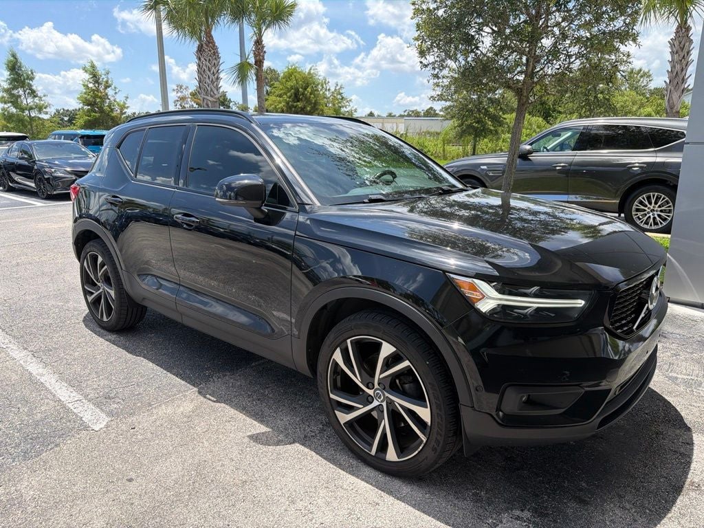 2019 Volvo XC40 R-Design