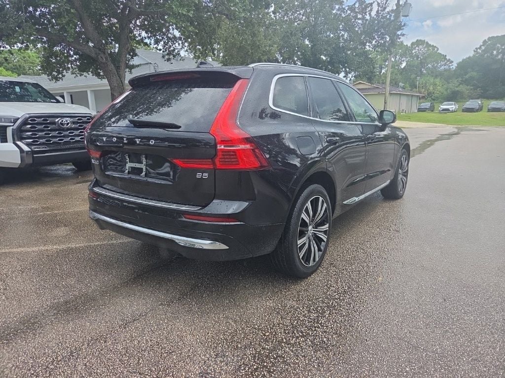 2023 Volvo XC60 B5 Plus Bright Theme