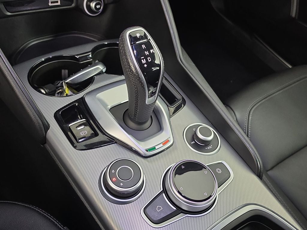 2024 Alfa Romeo Giulia Ti